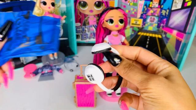 LOL SURPRISE OMG WORLD TRAVEL DOLLS FULL COLLECTION UNBOXING ✈️🌴❤️🔥 смотреть онлайн