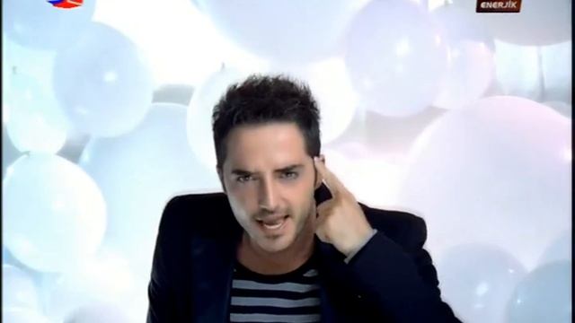 Gökhan Özen - Tövbeliyim (Kral TV)
