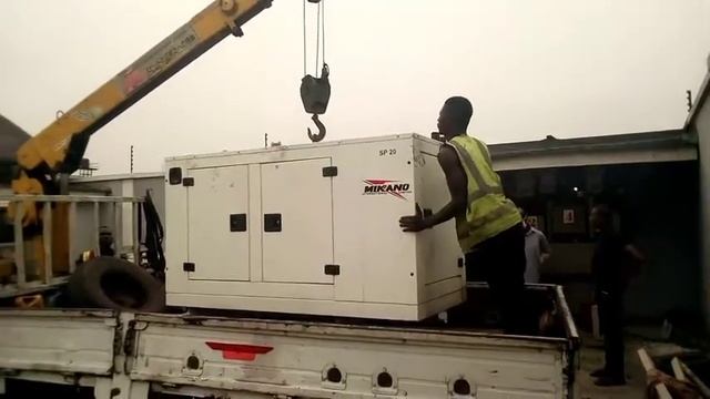 How to move a generator | Generator relocation using boom truck | Hiab truck operation смотреть онлайн
