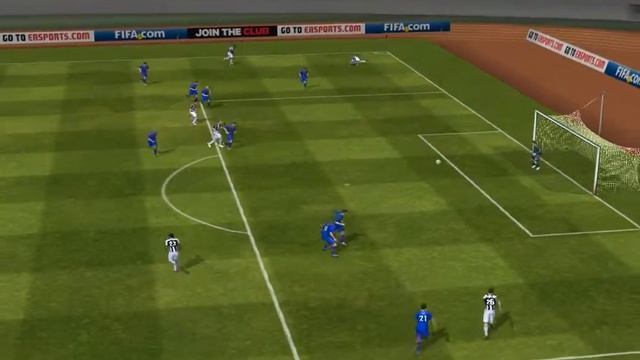 Раз прострел, два прострел FIFA 13 iPhone/iPad - CSKA Moskva vs. Juventus смотреть онлайн