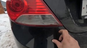 Hyundai Solaris регулируй крышку багажника вовремя