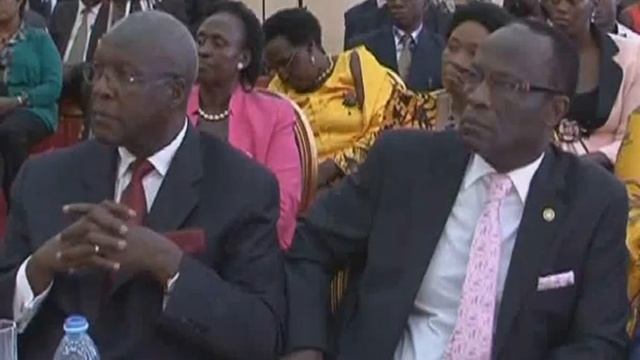 Ssaabalamuzi Katureebe n’omumyuka we, Kavuma, balayiziddwa смотреть онлайн