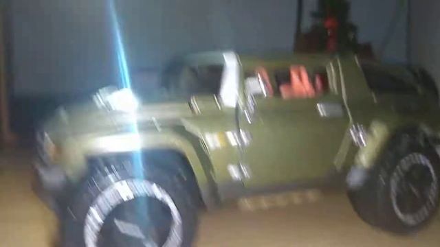 #22 Hummer H2x concept 1:24 Maisto [ Auto které nezastaví ani protitankový příkop] смотреть онлайн