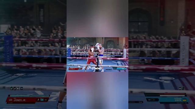 Александра Усика поставил на колено. #усик  #shorts , #shortsvideo #royjonesjr #undisputed #boxing