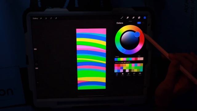 HOW TO MAKE A PHONE WALLPAPER ON PROCREATE! смотреть онлайн