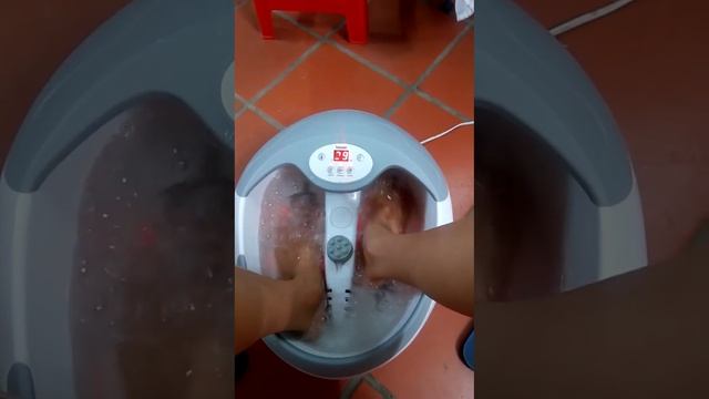 Bồn ngâm chân Beurer FB 50 смотреть онлайн