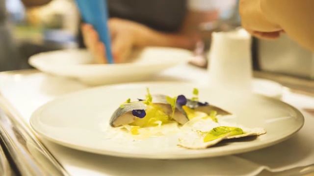 Menu Development at Galvin at Windows смотреть онлайн