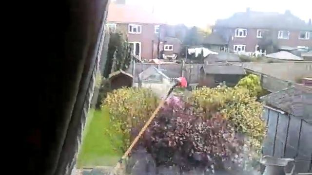 Playing Peek-a-boo with the window cleaner guy xD [ NOT FOR THE FAINT HEARTED] смотреть онлайн