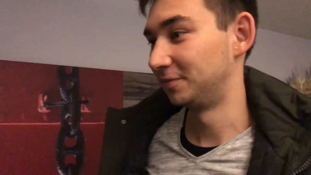 Рождественский Гамбург - Нива, Теслы и бомжи смотреть онлайн