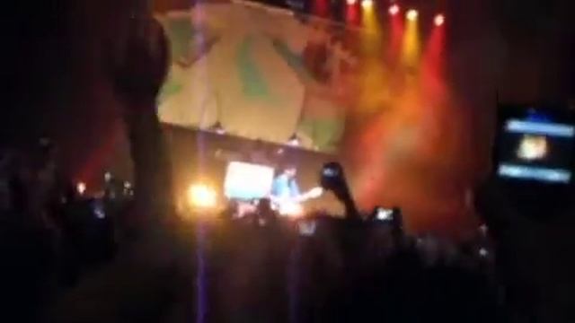 Mac Miller - Blue Slide Park Tour смотреть онлайн