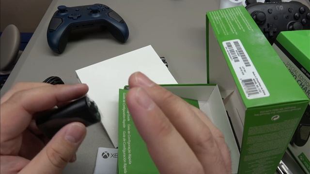 Xbox One Patrol Tech Controller, Recon Tech Charging Stand Unboxing! смотреть онлайн