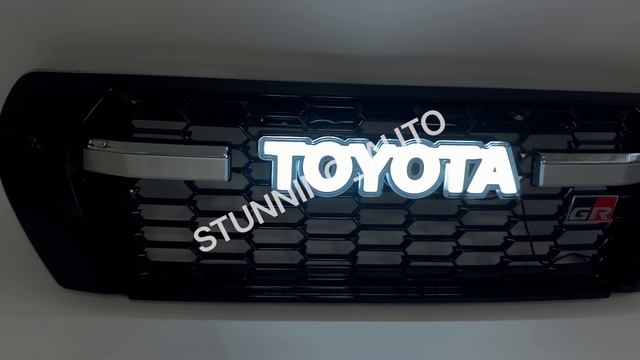 Решетка радиатора Toyota Land Cruiser 200 смотреть онлайн