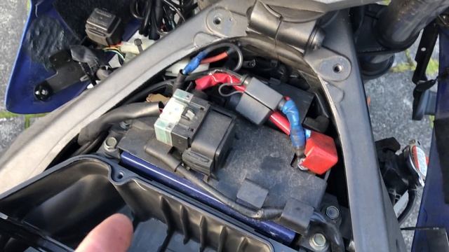 Yamaha FZ6 Air Filter Replacement How To смотреть онлайн