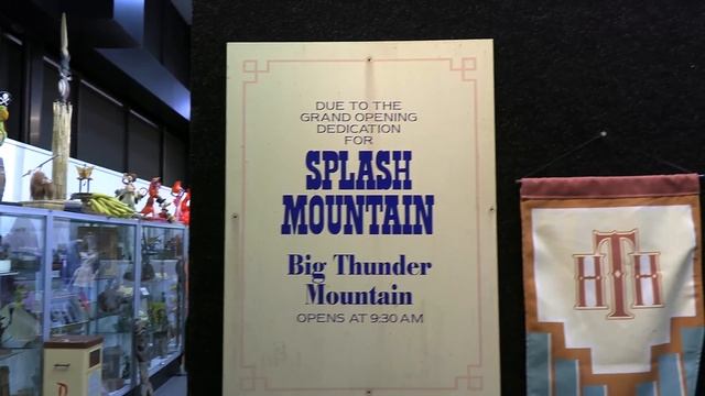 Unveiling Rare Disney Treasures: Inside the Theme Park Auction and Exhibit! смотреть онлайн