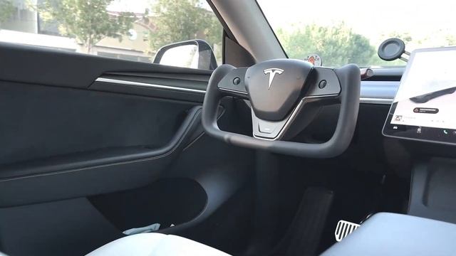 TSLAUCAY New Yoke Steering Wheel for Model 3/Y- Model S/X Style Yoke смотреть онлайн