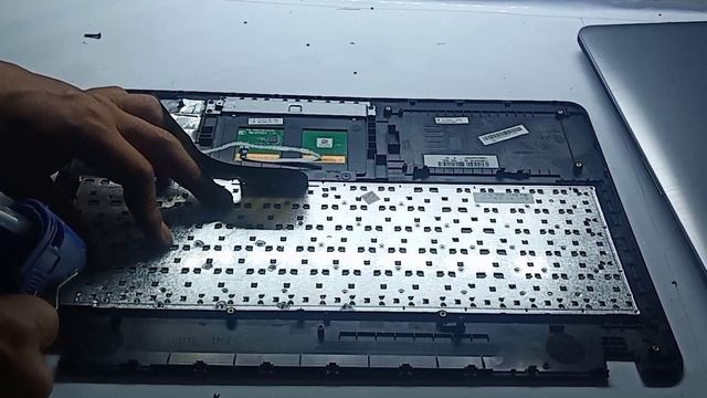 Cara Ganti Keyboard Asus X541N (Keyboard Replacement) смотреть онлайн