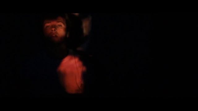 Atrial - Broken Glass (music video) смотреть онлайн