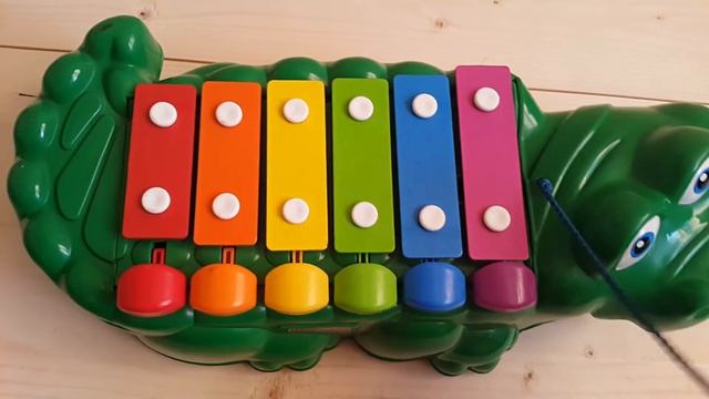Ксилофон крокодил от Fisher price смотреть онлайн