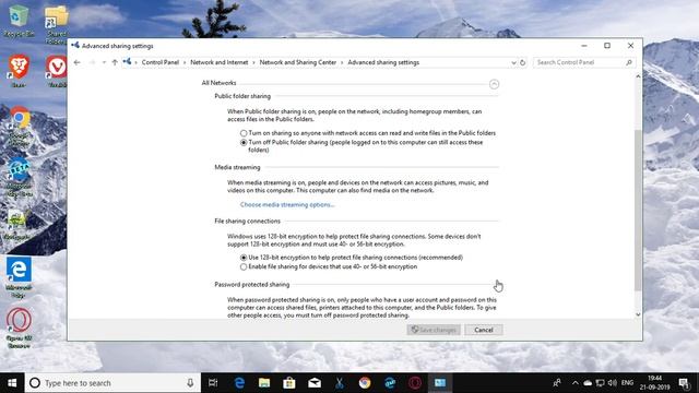 How to Enable or Turn On Public Folder Sharing in Windows 10 смотреть онлайн