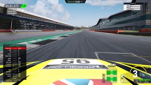Silverstone Aston Martin V8 Vantage - 2:02:1 смотреть онлайн