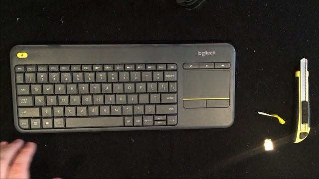Logitech K400 Plus TV Keyboard / Mouse Unboxing and Review смотреть онлайн