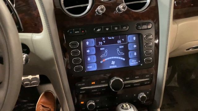 2008 Bentley Continental Flying Spur смотреть онлайн