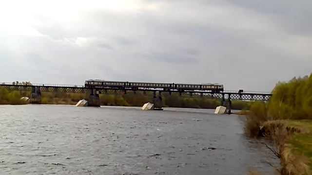 др1а-253 Терещенська-Семенівка на мосту через річку Десна