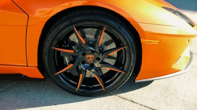 Lamborghini Aventador