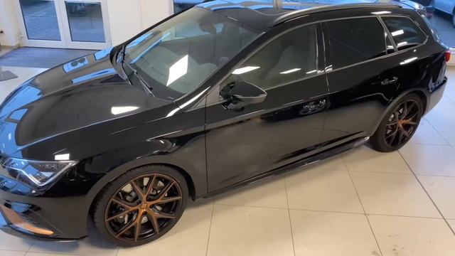 Seat Leon Cupra R смотреть онлайн