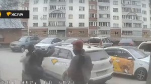 в Новосибирске порезали мигранта. (см.описание)