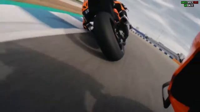 2022 KTM RC8C LIMITED EDITION FIRST LOOK смотреть онлайн