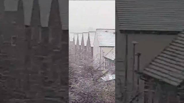 snowing in Leeds UK/snowfall in 2024/view from my window/UK main baruf bari смотреть онлайн