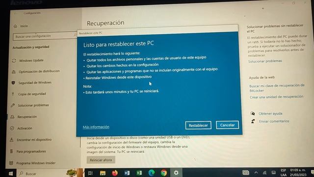 Reinstalar Windows 10 LAPTOP LENOVO (Desde la configuración de Windows) смотреть онлайн
