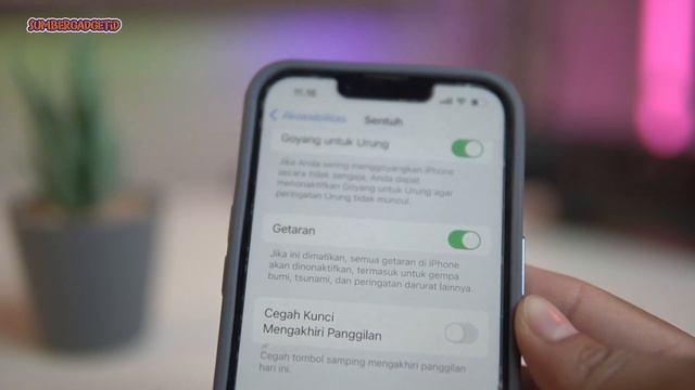 Wajibkah Update iOS 17.3 untuk semua IPhone? Tonton sebelum dihapus смотреть онлайн
