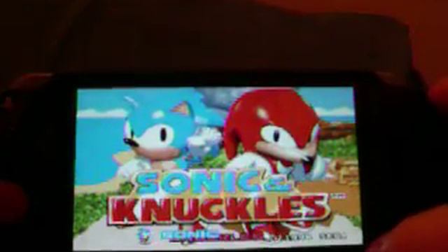 PSP Sega Genesis Emulator, Playing Sonic and Knuckes. смотреть онлайн
