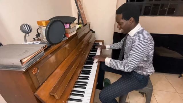 Day 10 of 100 Days of Piano Practice: Trying to put Tico Tico together. смотреть онлайн