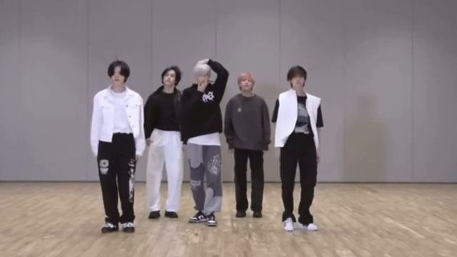 TXT Devil By The Window Dance Practice MIRRORED смотреть онлайн