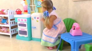 Диана и Рома - на Русском Диана как МАМА и Куклы пупсики Беби Бон