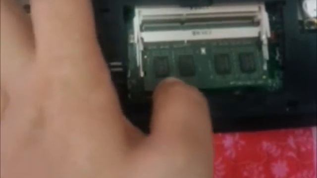 Asus A43SD Upgrade Ram to 6Gb смотреть онлайн