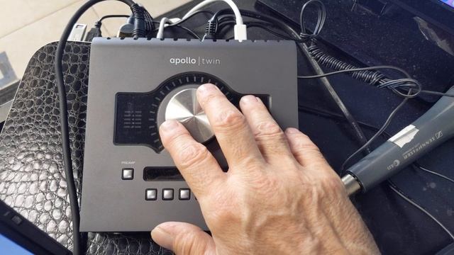 APOLLO TWIN MKII смотреть онлайн