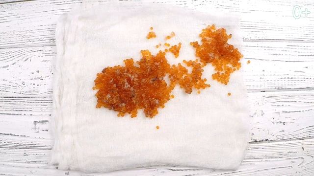 thumb-Икра горбуши в ястыках замороженная ~ 500г -1}