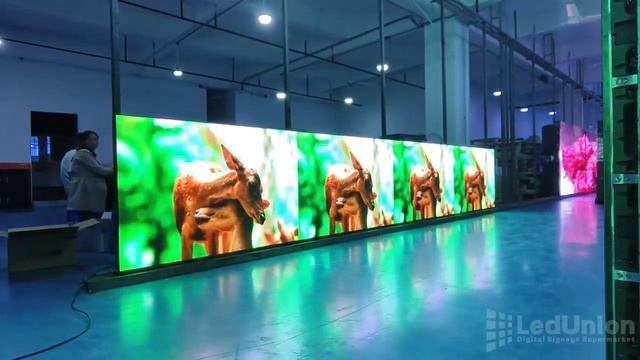 P3 High Brightness 6000nit LED display - 3.072x1.536m total 4pcs for store window! смотреть онлайн