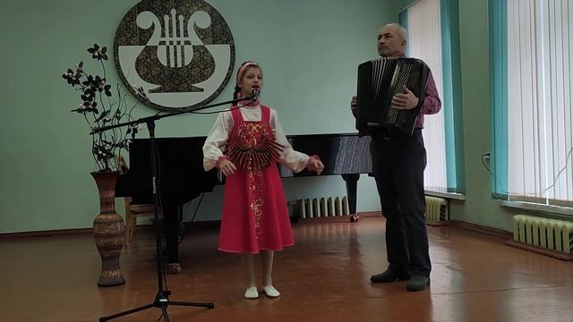 Кураленя Стефания Кирилловна, 9 лет, народный вокал, "Я калинушку ломала" смотреть онлайн