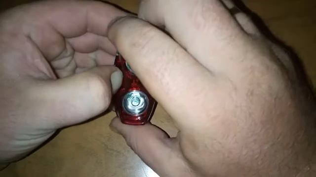 Задний велофонарь Очки смотреть онлайн