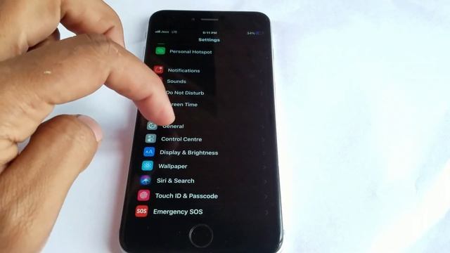 DARK MODE Setting in Any Iphone in IOS 12.2 | iphone dark mode setting without jailbreak Hands on смотреть онлайн