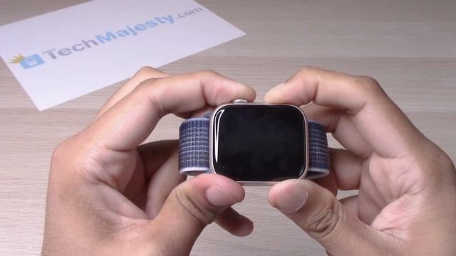 How to Fix Frozen or Unresponsive Screen: Apple Watch Series 8 смотреть онлайн