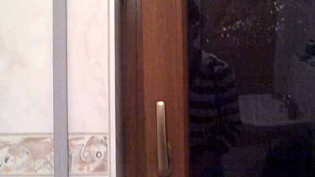 How To Open a Window in Germany смотреть онлайн
