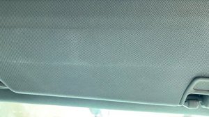 Как снять наклейку с солнцезащитного козырька авто? Удаляем клей от наклейки на козырьке.