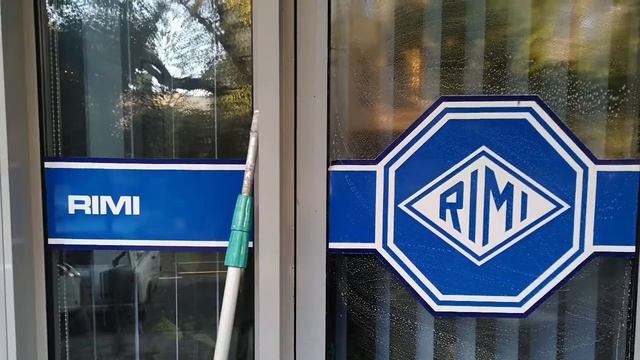 Ablaktisztítás смотреть онлайн