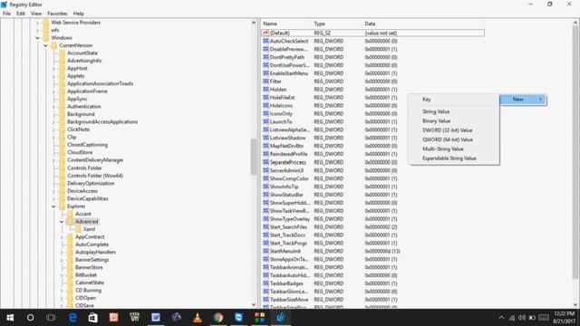 How to Show Clock with Seconds in Windows 10 PC or Laptop смотреть онлайн